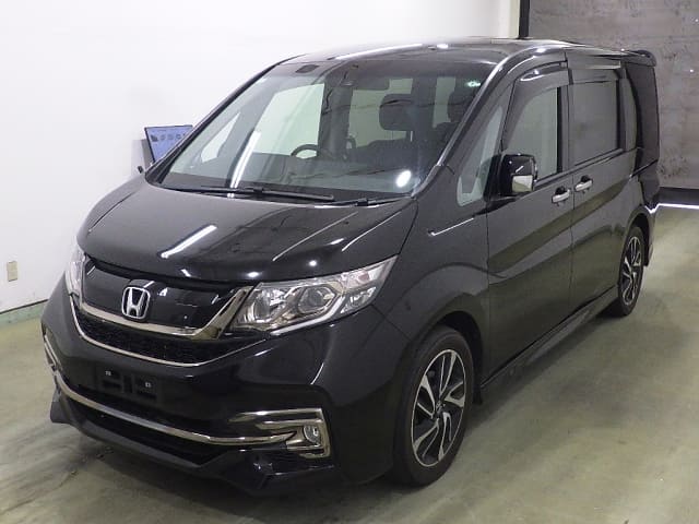 2017 HONDA Step WGN