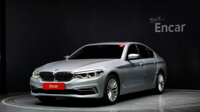 2020 BMW 5 Series