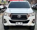 2019 TOYOTA Hilux