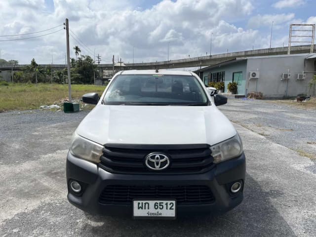 2017 TOYOTA Hilux