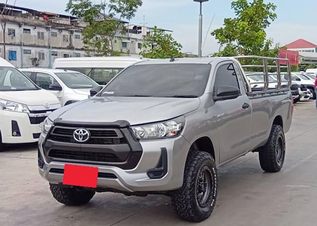 2022 TOYOTA Hilux
