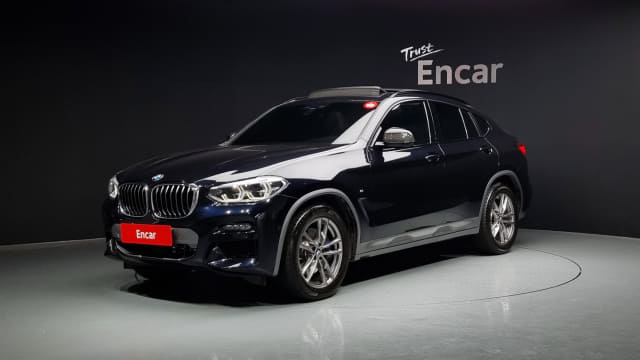 2021 BMW X4