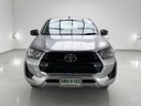 2023 TOYOTA Hilux