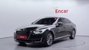 2018 Genesis EQ900