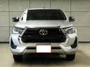 2023 TOYOTA Hilux