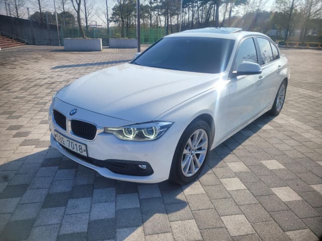 2018 BMW 3 Series