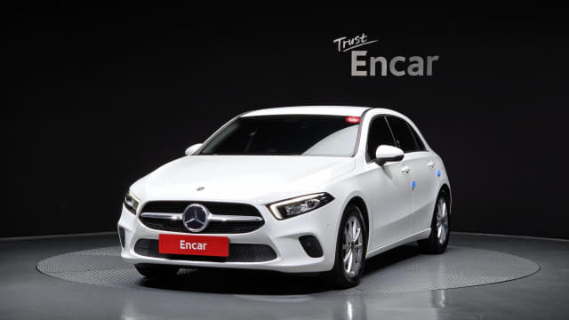 2019 MERCEDES-BENZ A-Class