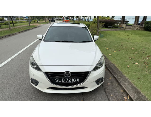 2016 MAZDA Axela