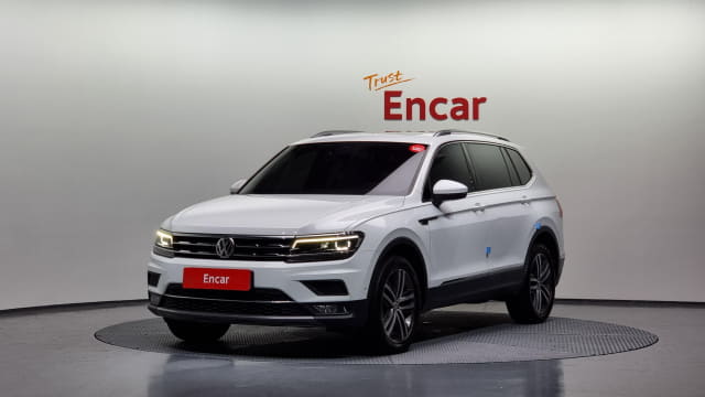 2020 VOLKSWAGEN Tiguan