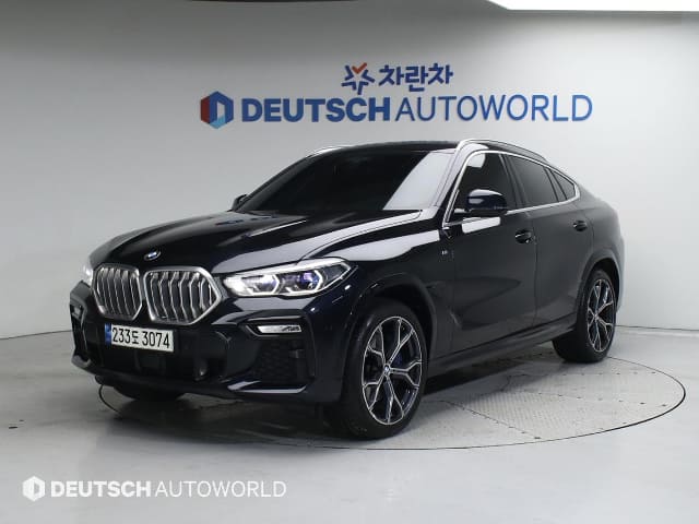 2021 BMW X6