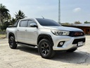 2017 TOYOTA Hilux
