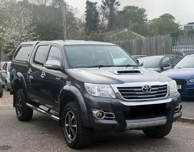 2016 TOYOTA Hilux
