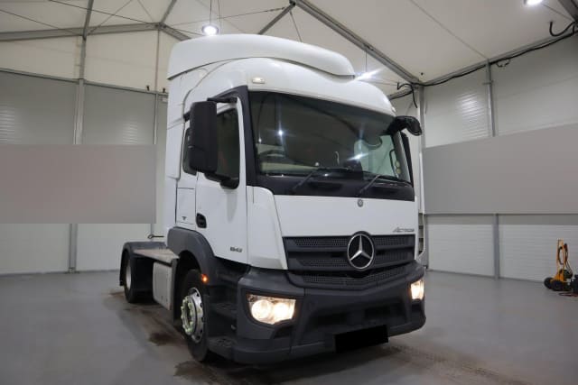 2016 MERCEDES-BENZ ACTROS