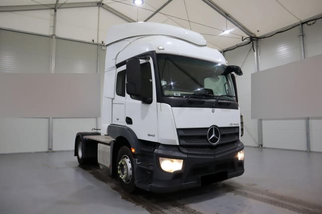 2016 MERCEDES-BENZ ACTROS