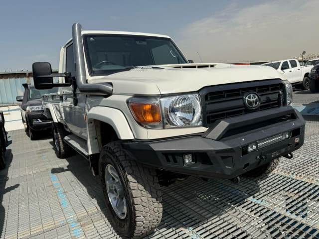 2023 TOYOTA Land Cruiser