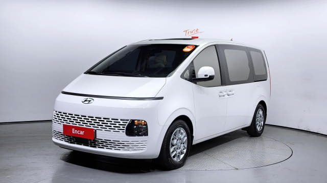 2022 HYUNDAI Staria