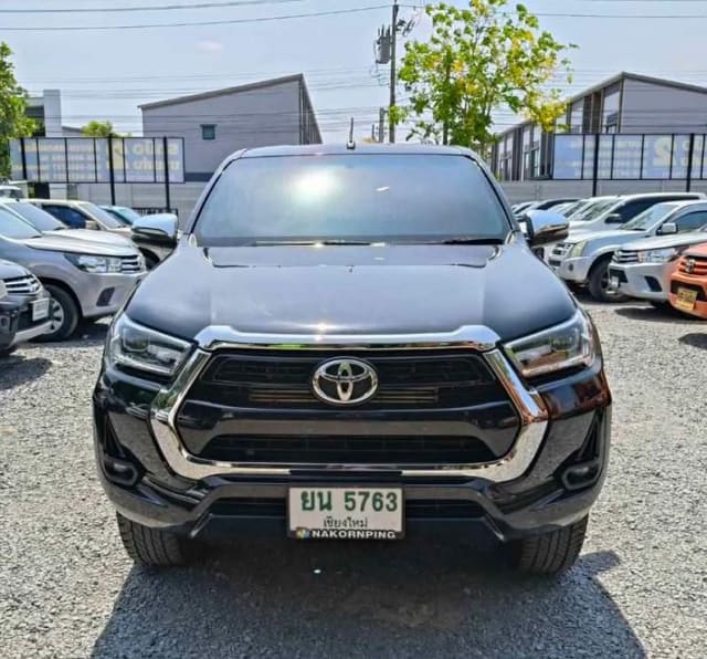 2023 TOYOTA Hilux
