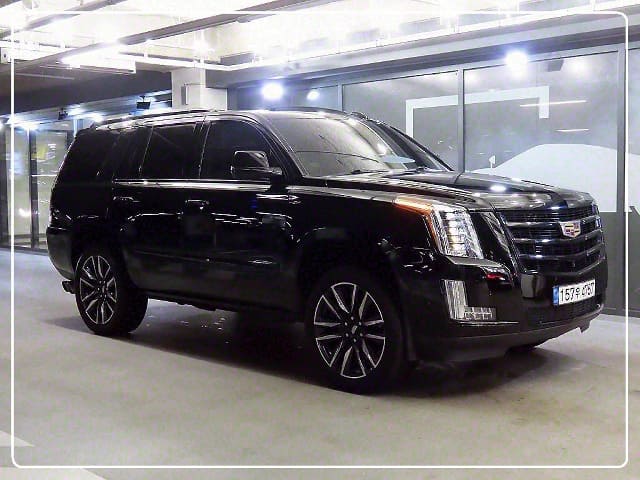 2018 CADILLAC Escalade