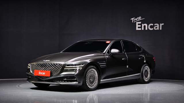 2023 Genesis G80