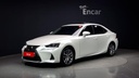 2019 LEXUS IS