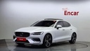 2020 VOLVO S60