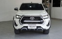 2021 TOYOTA Hilux, 