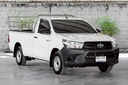 2019 TOYOTA Hilux