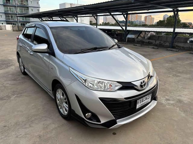 2019 TOYOTA Yaris
