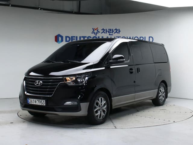 2020 HYUNDAI Grand Starex