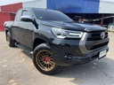 2021 TOYOTA Hilux, 