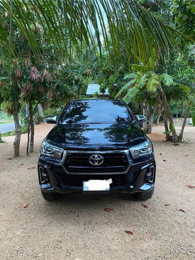 2018 TOYOTA Hilux