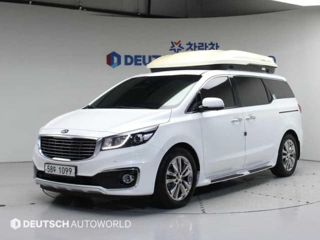 2017 KIA Carnival