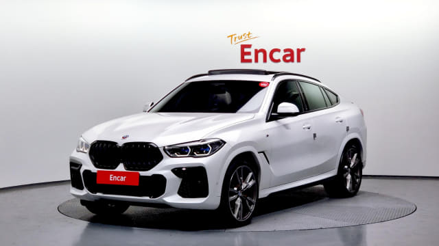 2023 BMW X6