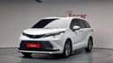 2023 TOYOTA Sienna