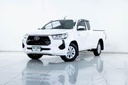 2024 TOYOTA Hilux