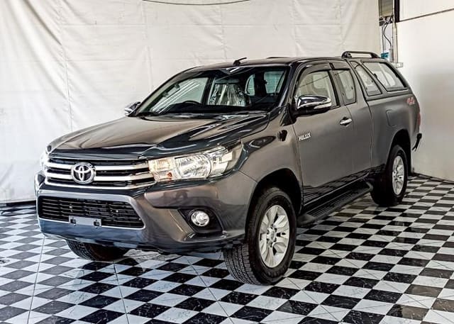 2016 TOYOTA Hilux