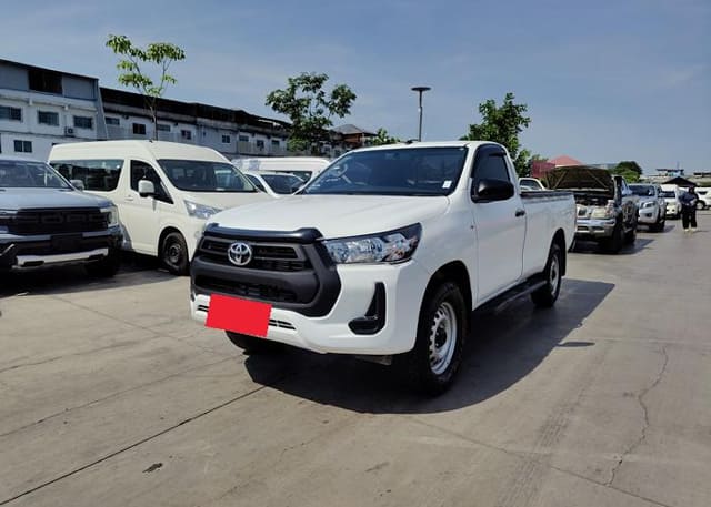 2021 TOYOTA Hilux