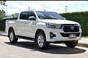 2019 TOYOTA Hilux