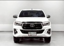 2019 TOYOTA Hilux
