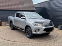 2017 TOYOTA Hilux