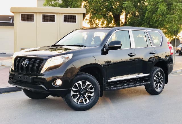 2017 TOYOTA Land Cruiser Prado