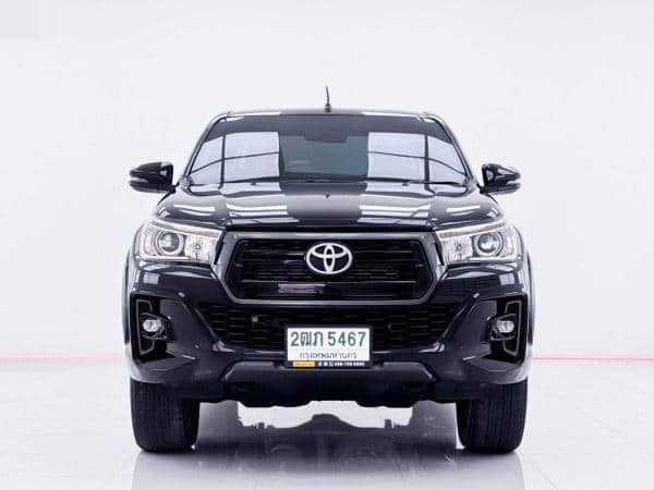 2019 TOYOTA Hilux