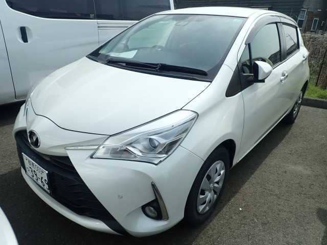 2019 TOYOTA Vitz