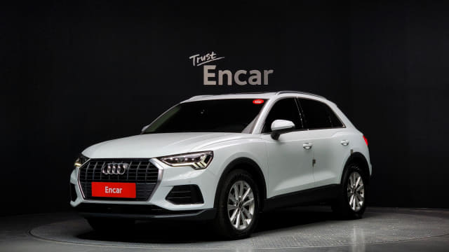 2023 AUDI Q3