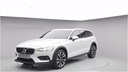 2022 VOLVO V60