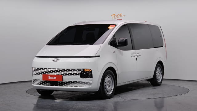 2022 HYUNDAI Staria
