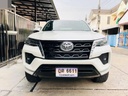 2020 TOYOTA Fortuner