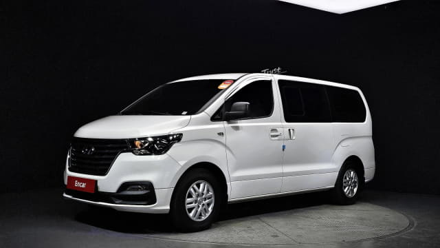 2020 HYUNDAI Grand Starex