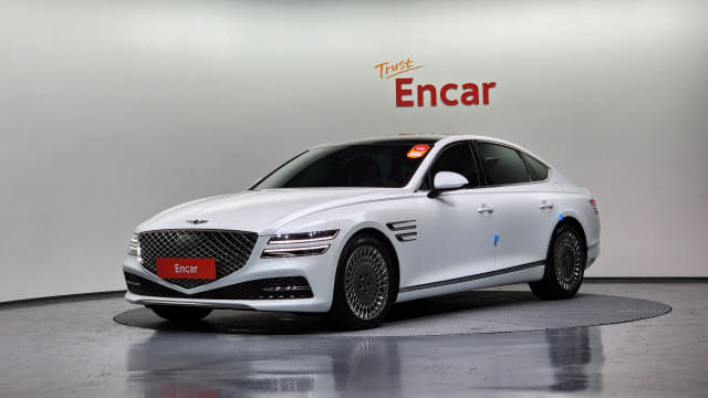 2022 Genesis G80