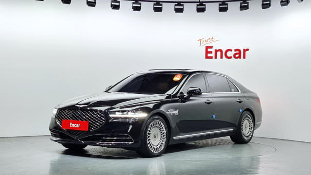 2021 Genesis G90